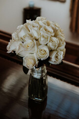 Bouquet of white roses in the vase