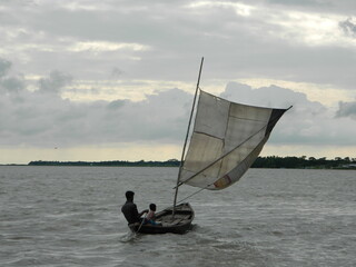 Naklejka premium boat on the River