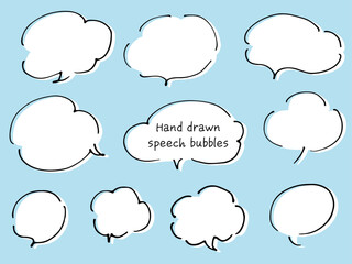 雲のようなモクモクした形の線画ふきだし(白塗り有)　ペンで書いた手描きのゆるいおしゃれな吹き出し