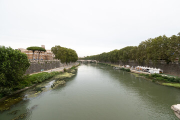 Obraz premium Rome, Italy - September 15, 2021: Tiber river in Rome