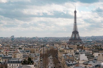 Tour Eiffel via avenue d'Iena