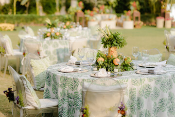 wedding table setting