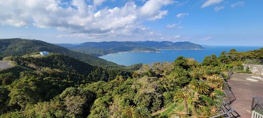 岬から眺める海