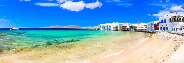 Gordijnen Greece travel. Luxury island Mykonos. restaurants and bars on the beach in  "Little Venice"  , popular touristic destination. Summer greek holidays, Cyclades © Freesurf