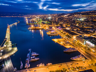 Rijeka by night  © itadic