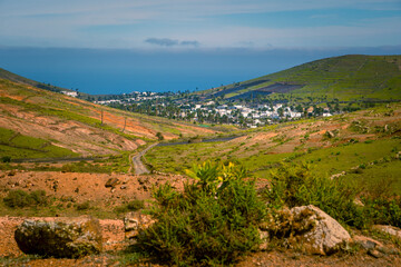 Fototapeta na wymiar View on the village of Haria on Lanzarote, and the valley of the thousand palms