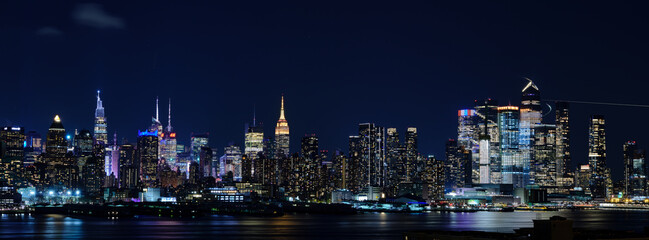 The stunning New York City Skyline as seen from across the Hudson River in early evening
