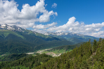 Fototapeta na wymiar view of the cascade of mountains
