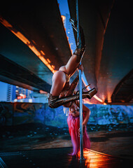 Pole dancing in city