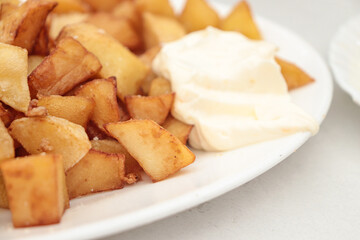 potatoes bravas with sauce