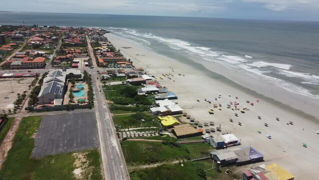 Salin&oacute;polis Atalaia Salinas Par&aacute; Praia Cidade Litoral Amazonia Ruas Estrada F&eacute;rias Feriado Viajar Viagem Paraense Salinopolis Para Paisagem Litoranea A&eacute;rea Drone &Ocirc;nibus Carro