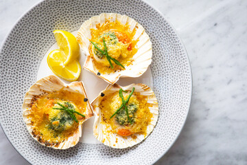 baked salmon with lemon