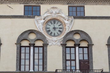 Fototapeta na wymiar Exterior of typical Italian buildings. Lucca, Tuscany, Italy..