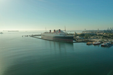 Fototapeta na wymiar The Queen Mary in Long Beach, CA