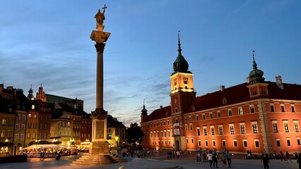 Fototapeta na wymiar Sigismund column in Warsaw Poland King Sigismund stands on this colony if this column collapses it will be bad so they are changed every 200 years evening shooting 06.24.2022 Warsaw.