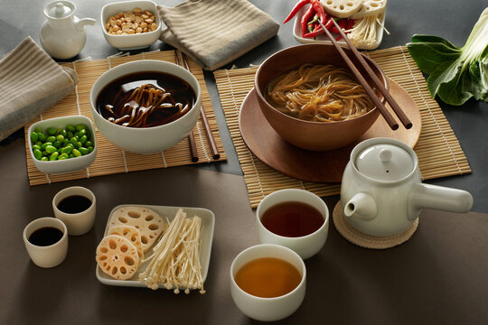 Baguette chinoise : 342 427 images, photos de stock, objets 3D et images  vectorielles