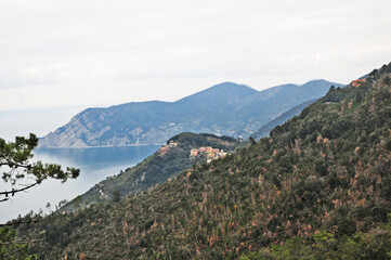 Fototapeta na wymiar Veduta dalle cinque terre - Corniglia, Liguria 