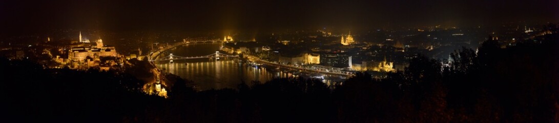 Fototapeta na wymiar Panoramic view of Budapest from Gellert Hill, Hungary.