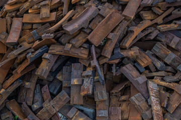 A pile of old metal pieces 