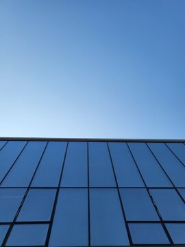 Exterior curtainwall system, aluminium facade with glass panels