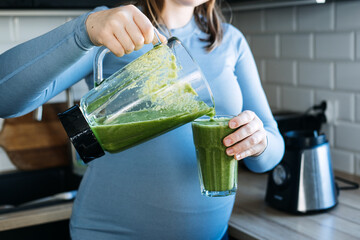 Iron deficiency, anemia, iron boosting smoothie recipes for pregnant woman. Pregnant woman...