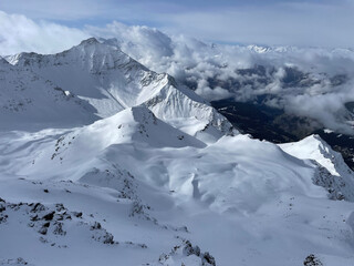 Fototapeta na wymiar Skigebiet Arosa und Lenzerheide in der Schweiz