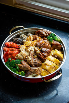 Chinese New Year food during Chinese New Year, assorted big Poon Choi