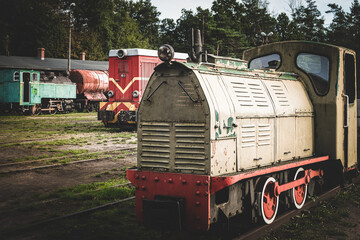stare lokomotywy kolejki wąskotorowej © piotr