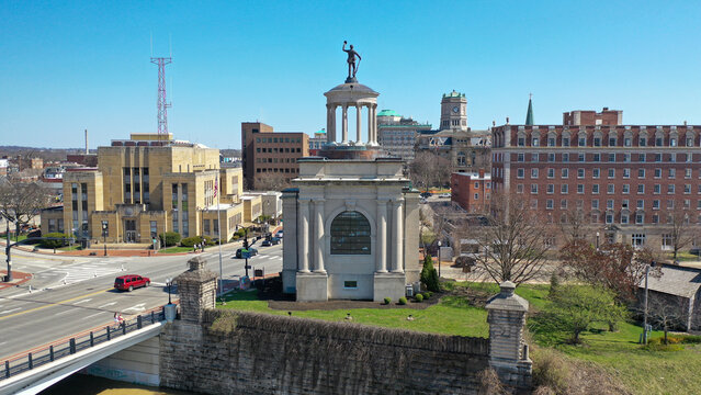Hamilton County Civil war Memorial