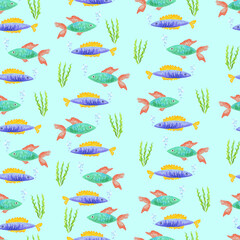 Seamless pattern with colorful fish with bubbles and algae on a blue background.