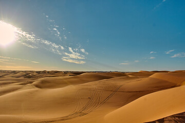Obraz na płótnie Canvas sand dunes and sky
