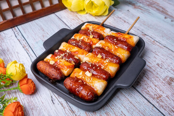 Sausage and rice cake - Sotteok Sotteok