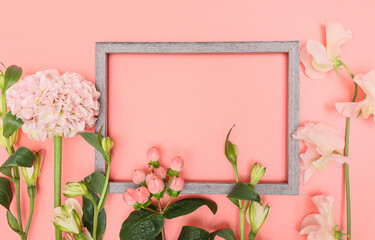 ピンクの花のロマンチックでエレガントな背景