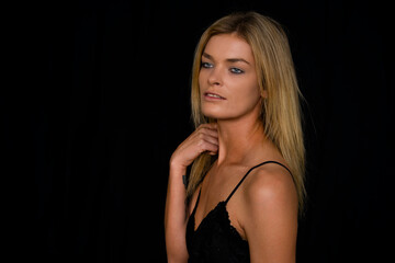 Fototapeta premium Model Meranda in studio in studio posing