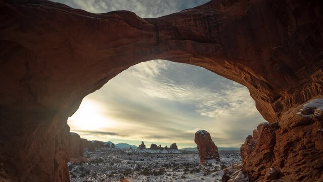 Timelapse, Sunrise Above Arches National Park Utah USA and Stunning Natural Arch