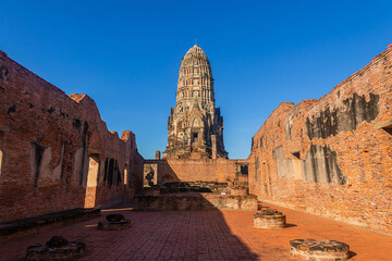 Wat ratchaburana or old temple in ayutthaya province, Beautiful Temple in Thailand.