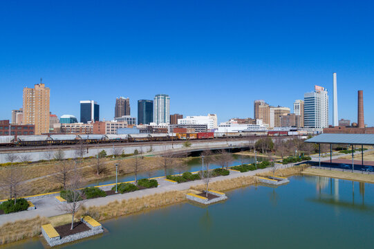 Birmingham, Alabama skyline on a sunny day