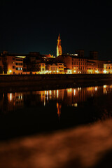 Fototapeta na wymiar Arno reflection during night