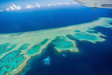 Fototapeta na wymiar Great Barrier Reef - Aerial View