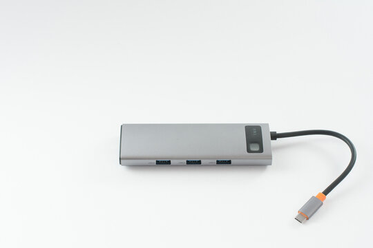 Laptop adapter with type-c, usb c, TF Micro SD adapters 60 MB s, 4K HD.