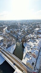 Herford aus der Luft bei Schnee Luftaufnahme Panorama Winter Zusammenfluss von Werre und Aa