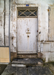 Porte traditionnelle au Château-d'Oléron, Charente-Maritime, France