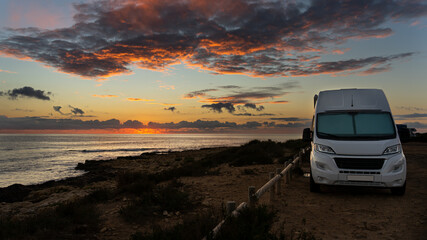 holiday with motorhome in the beach