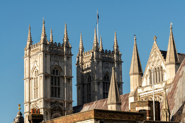 Fototapeta na wymiar Westminster Abbey against a blue sky