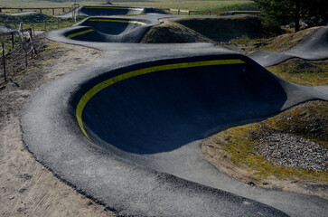 bike path in the car park Pumping (moving up and down) is used instead of pedaling and bouncing to...