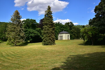 Fototapeta na wymiar Cechy under Kosir Chateau park Manes pavilion