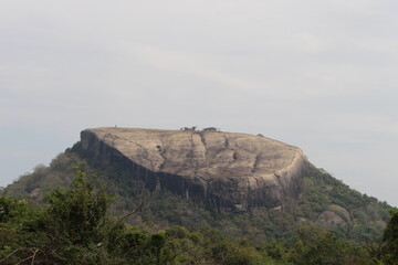 Fototapeta na wymiar Pidurangala Rock, Sigiriya, Sri Lanka