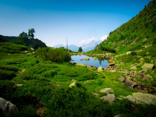 Fototapeta na wymiar Scenic mountain landscape with mountain lake
