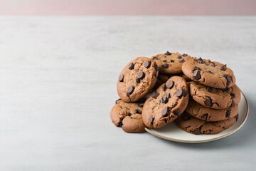 chocolate chip cookie, chocolate chip cookies on wooden table, chocolate chip cookies on a pink plate on a white wooden table