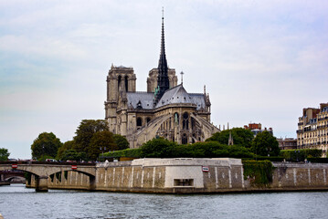 Fototapeta na wymiar Paris, France, August 2015: Famous Cathedral of Notre Dame de Paris